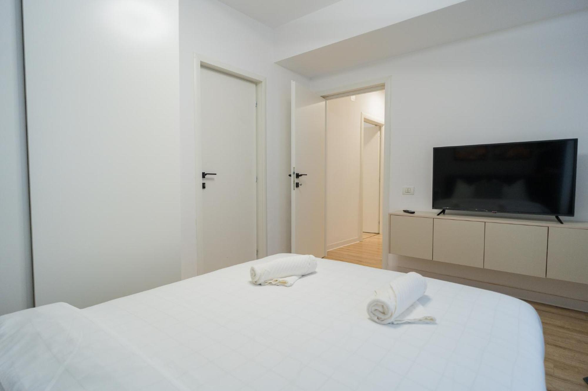 Apartamento Elegant Gem Victoriei Avenue Bucarest Exterior foto